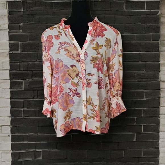 Harve Benard Tops - Floral Print Blouse-NWT- Size LP